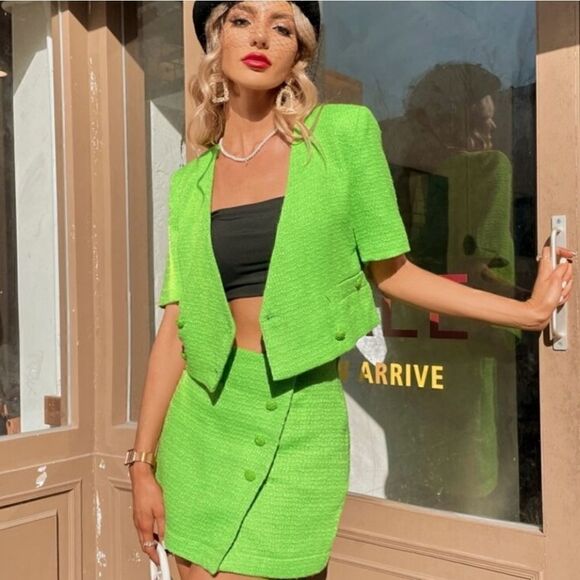 ZARA BLOGGERS FAV TWEED TEXTURED BUTTONS GREEN SKIRT MINI SLIT - Picture 3 of 13